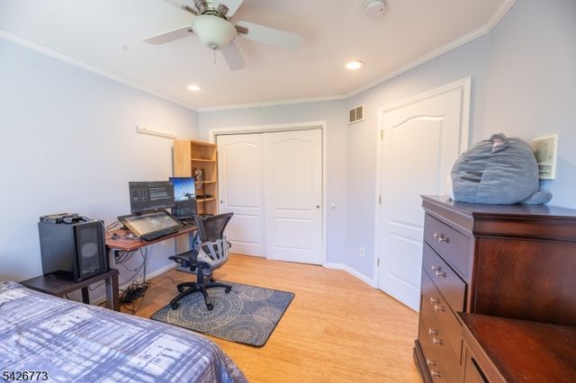 66 Green Valley Dr, Warren Twp., NJ 07059