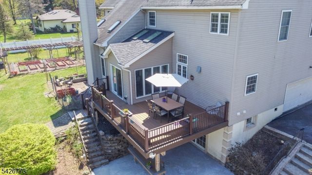 66 Green Valley Dr, Warren Twp., NJ 07059