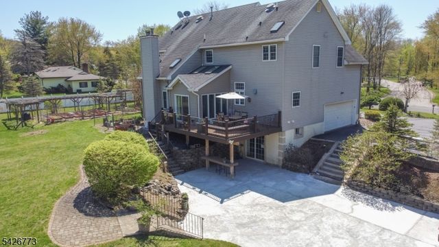 66 Green Valley Dr, Warren Twp., NJ 07059