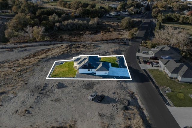 4090 Kingwood St, Kennewick, WA 99337