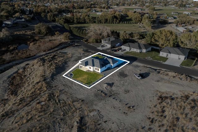 4090 Kingwood St, Kennewick, WA 99337