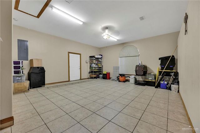 2431 Palm Circle Drive, Rio Grande City, TX 78582