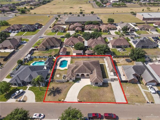 2431 Palm Circle Drive, Rio Grande City, TX 78582