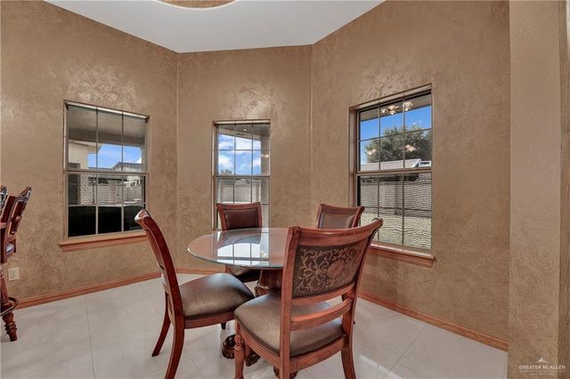 2431 Palm Circle Drive, Rio Grande City, TX 78582