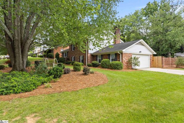 113 Abingdon Way, Greenville, SC 29615