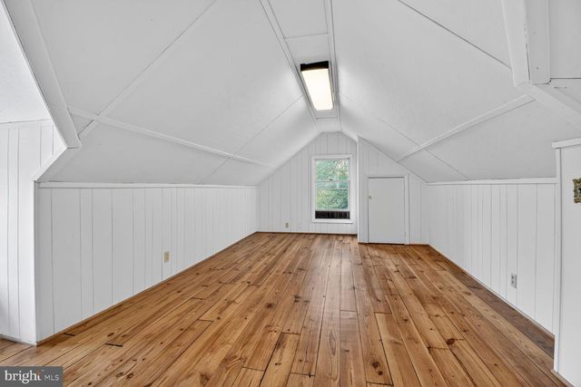 2322 37TH ST NW, Washington, DC 20007