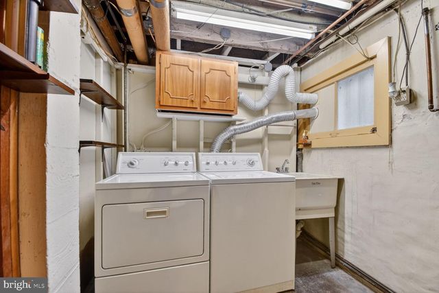 2322 37TH ST NW, Washington, DC 20007