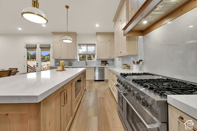 1627 S WILTSHIRE LN, Saratoga Springs, UT 84045