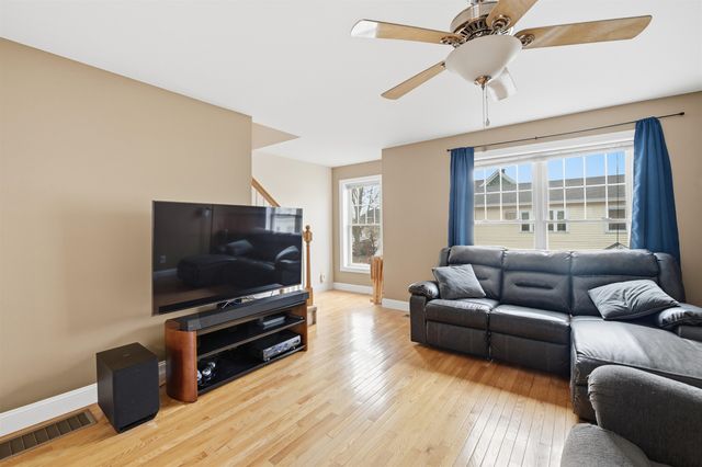 23 Krakow Avenue, Manchester, NH 03103