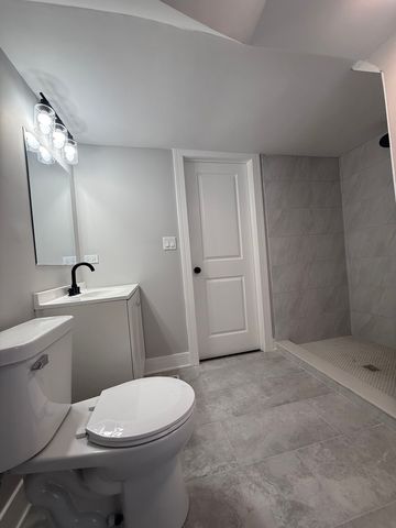 6936 S Aberdeen Street, Chicago, IL 60621
