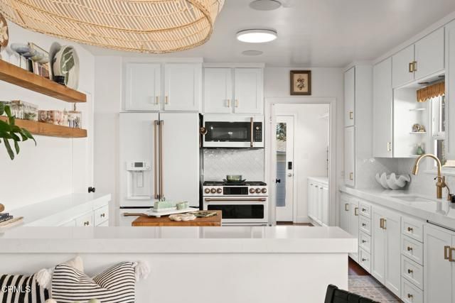 215 Coronado Street, Ventura, CA 93001