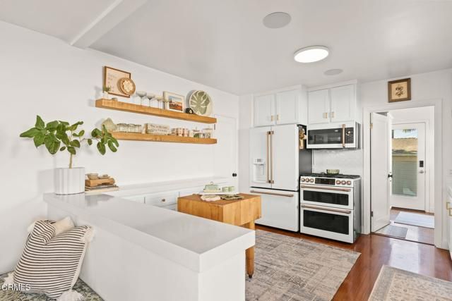 215 Coronado Street, Ventura, CA 93001