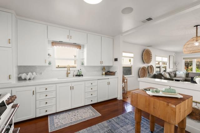 215 Coronado Street, Ventura, CA 93001