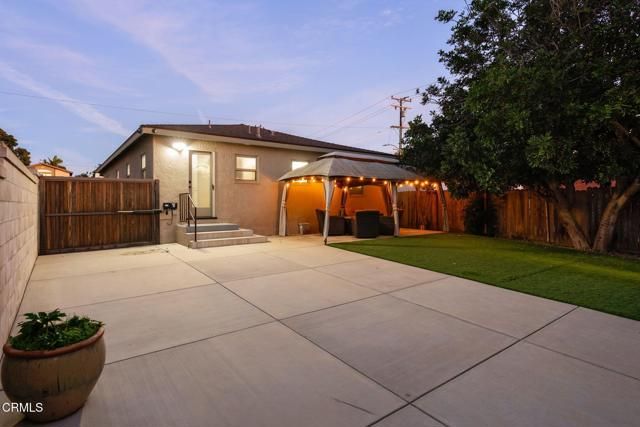 215 Coronado Street, Ventura, CA 93001