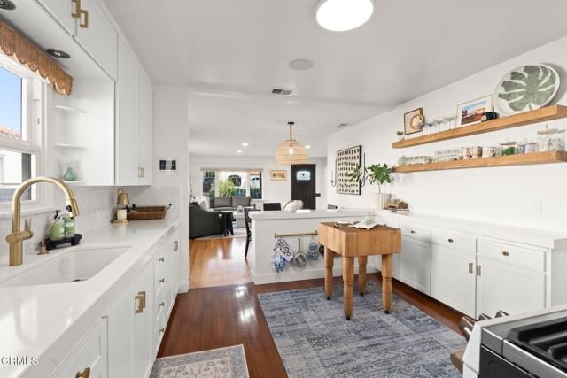 215 Coronado Street, Ventura, CA 93001