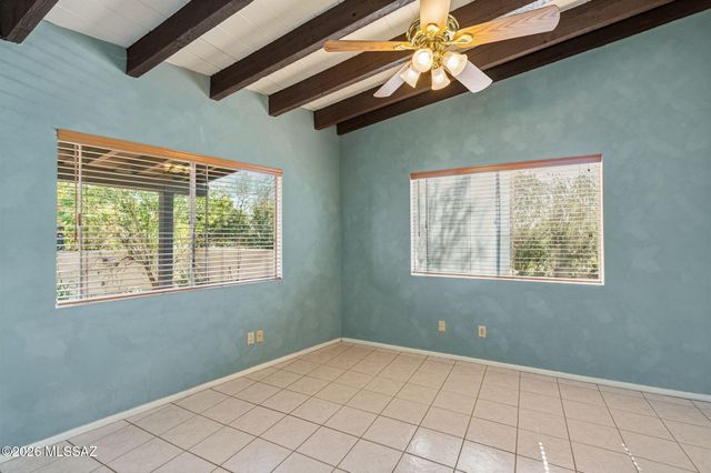5420 N La Casita Drive, Tucson, AZ 85718