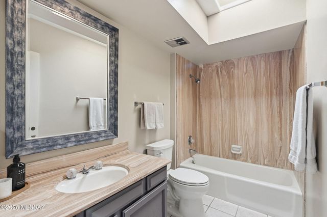 5420 N La Casita Drive, Tucson, AZ 85718