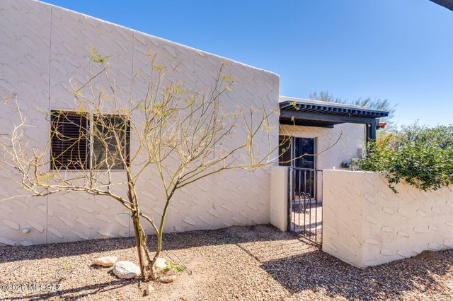 5420 N La Casita Drive, Tucson, AZ 85718