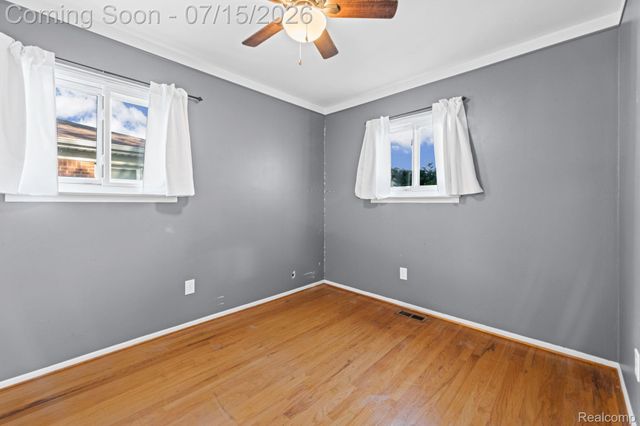 13024 Orange Street, Southgate, MI 48195