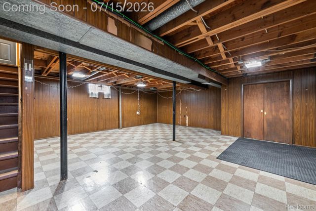 13024 Orange Street, Southgate, MI 48195