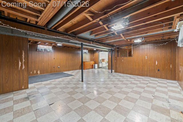 13024 Orange Street, Southgate, MI 48195