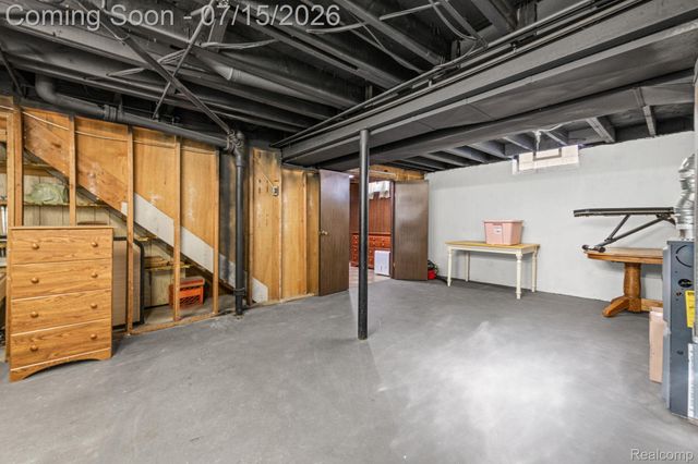 13024 Orange Street, Southgate, MI 48195