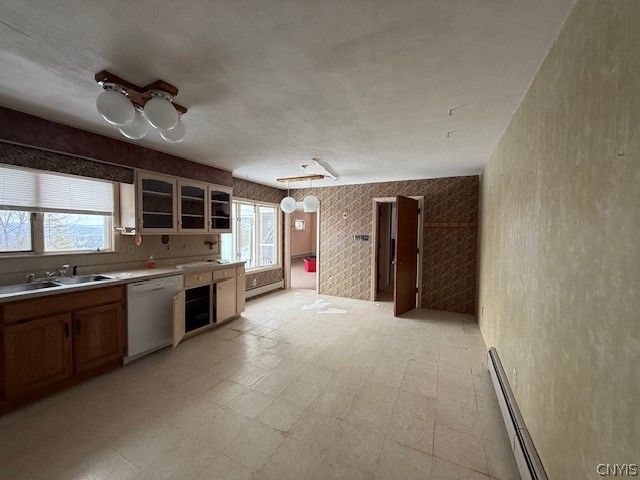 20 South Hills Drive, New Hartford, NY 13413