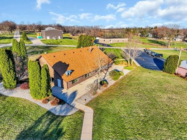 1488 Greenfield AVENUE, Burlington, WI 53105