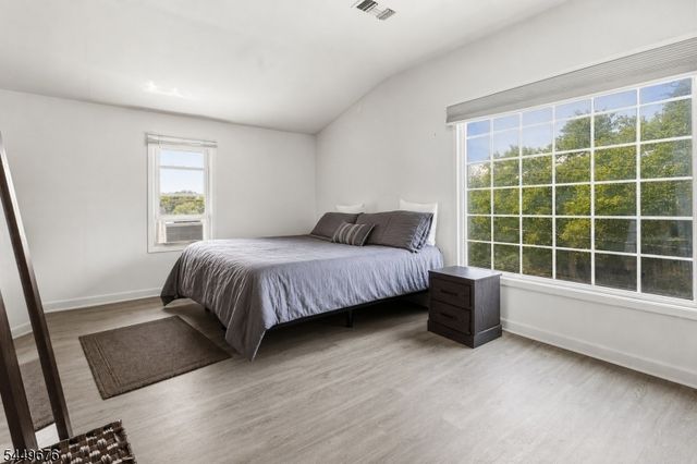 821 Wyoming Ave, Elizabeth City, NJ 07208