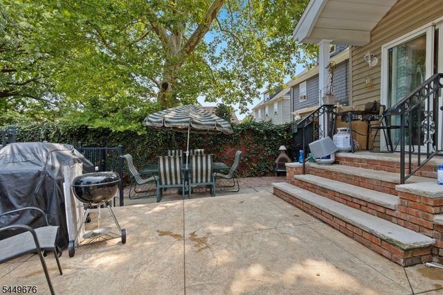 821 Wyoming Ave, Elizabeth City, NJ 07208