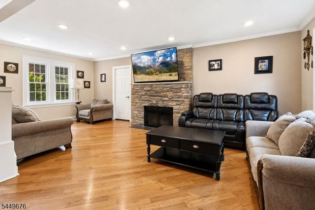 821 Wyoming Ave, Elizabeth City, NJ 07208