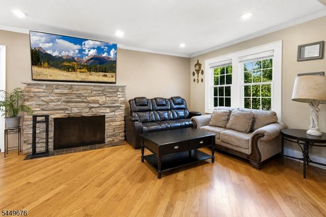 821 Wyoming Ave, Elizabeth City, NJ 07208