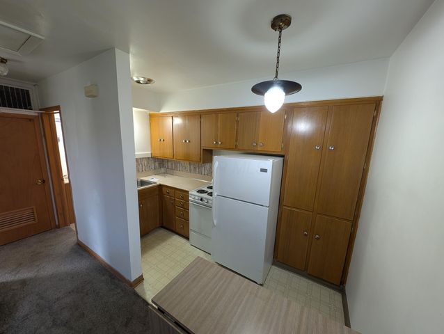 131 Broad Meadows Boulevard, Columbus, OH 43214