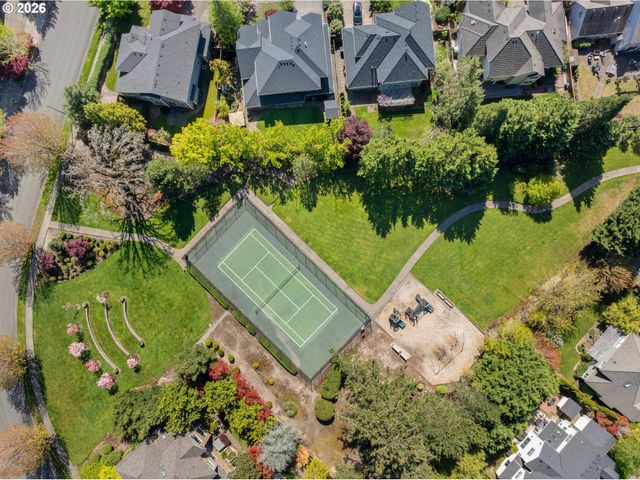 14024 Nw EAGLERIDGE Ln, Portland, OR 97229