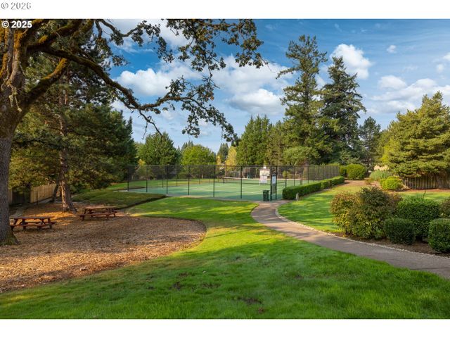 14024 Nw EAGLERIDGE Ln, Portland, OR 97229