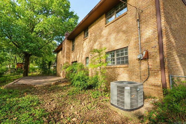 5501 Belle Point Road, North Little Rock, AR 72116