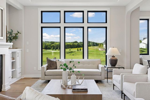 5750 Freeland Bay N, Hugo, MN 55038