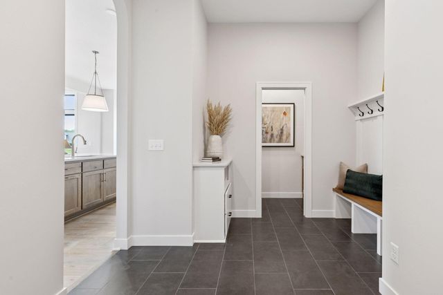 5750 Freeland Bay N, Hugo, MN 55038