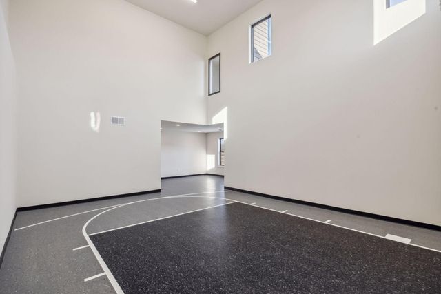 5750 Freeland Bay N, Hugo, MN 55038