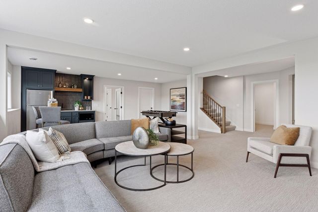 5750 Freeland Bay N, Hugo, MN 55038