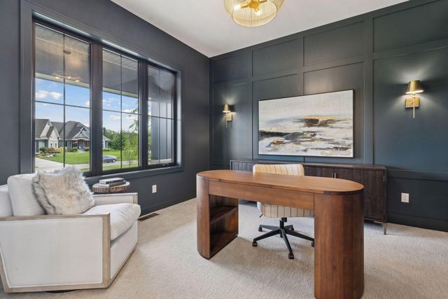 5750 Freeland Bay N, Hugo, MN 55038