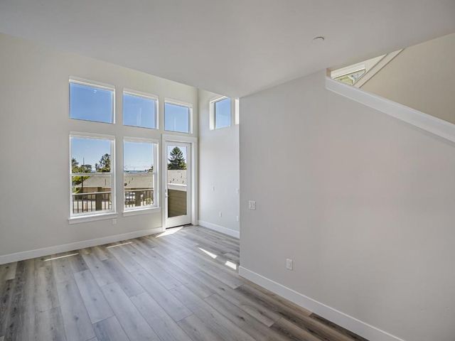 131 Aptos Village Way 1, Aptos, CA 95003