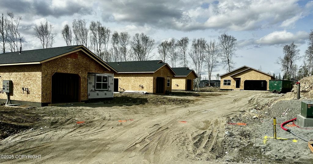 6878 W Tadpole Circle, Wasilla, AK 99623