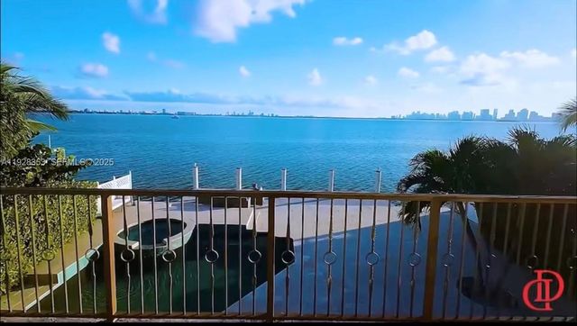 1500 S Treasure Dr, North Bay Village, FL 33141