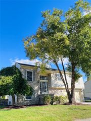 4063 Amanda Court, Canton Charter Township, MI 48188