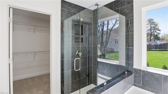 6330 Kelly's PL, Gloucester, VA 23061