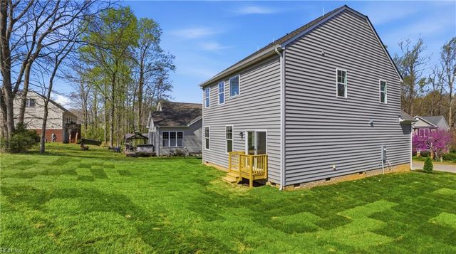 6330 Kelly's PL, Gloucester, VA 23061