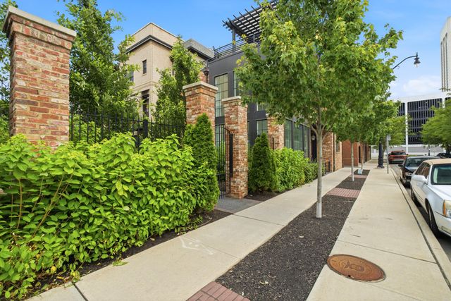 84 Normandy Avenue, G52, Columbus, OH 43215