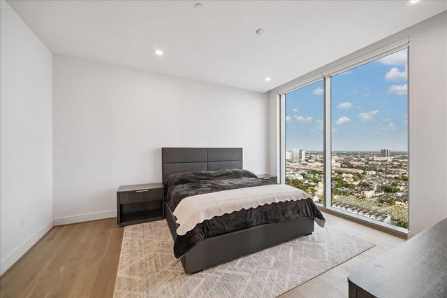 1711 Allen Parkway 2503, Houston, TX 77019
