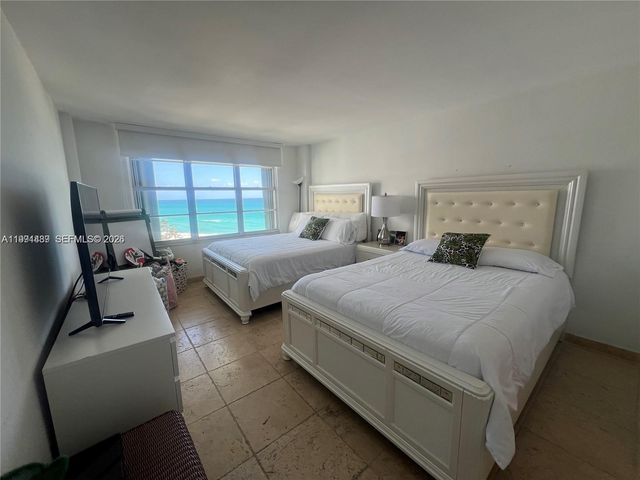 5151 Collins Ave 1035, Miami Beach, FL 33140